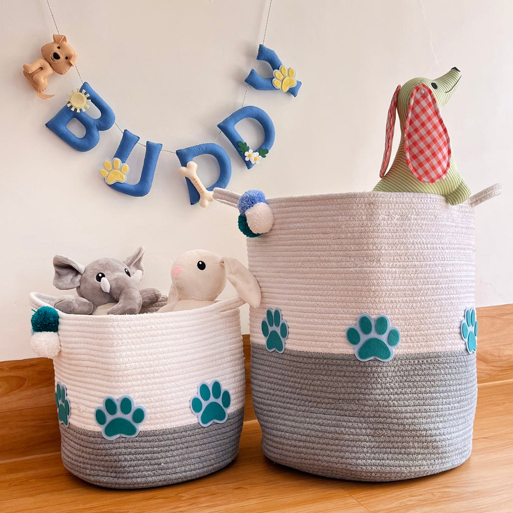 Dog Name Hanging